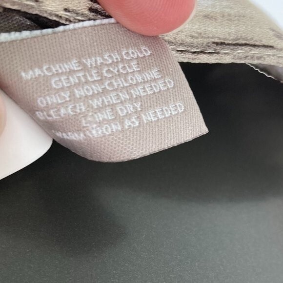 Chicos Lightweight Blouse Button Up 3/4 Sleeve Semi Sheer Size 2 = Large Brown - Picture 8 of 10